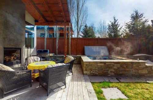 Warm Springs House | Belmont Beauty