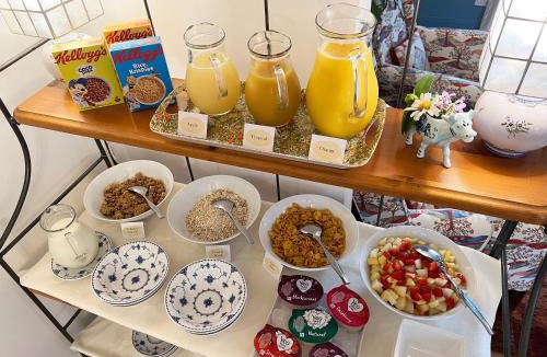 Wrelton House | Belmont Bed and Breakfast