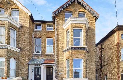 Broadstairs House | Belmont House
