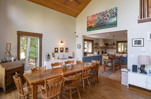 Havelock-Belmont-Methuen Cottage | Belmont Lake Life - Three Bedroom Cottage, Sleeps 9