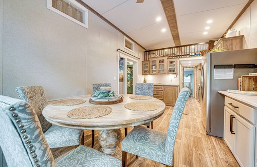 Lochmere Cabin | Belmont Lakehouse w/Sandy Beach & Boating!