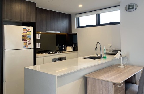 Belmore House | Belmore Private & Spacious Modern Apartment