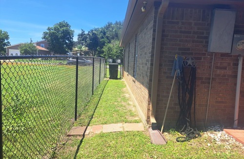 Belton House | Belton Cozy Camp Value Stay Near Lake & Hospitals