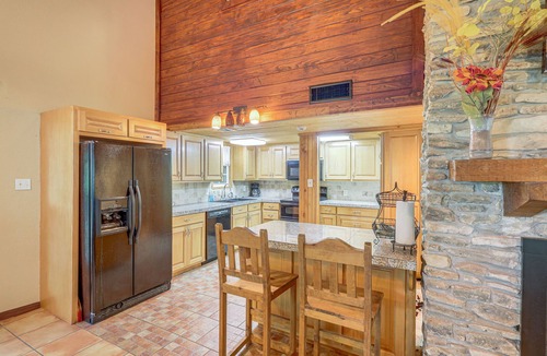 Morgans Point Resort House | Belton Lake Getaway ~ 2 Mi to Marina!