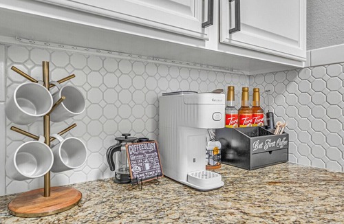 Belton Apartment | Belton Lakeview | Game Room | Hot Tub | Fireplace