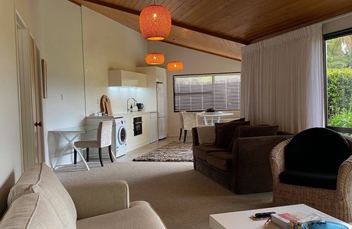 Kerikeri Apartment | Beluga - Self contained accommodation