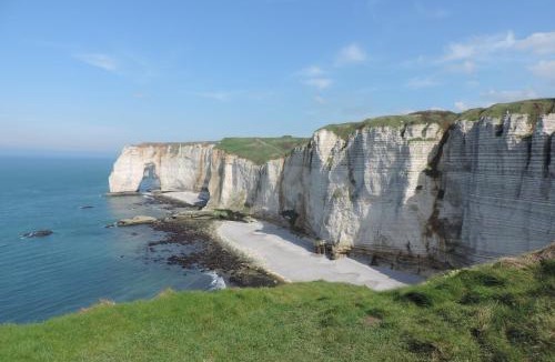 Benouville House | Belval Cottages