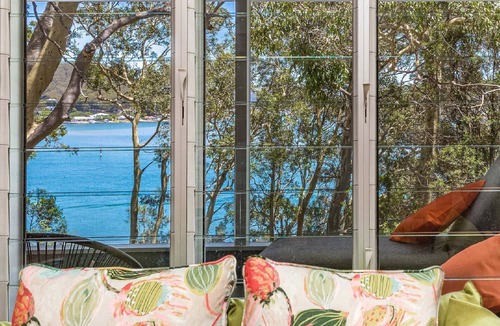 Pretty Beach Central Coast House | Belvidere Cottage by HolidayCo.