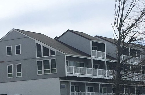 Huddleston Condo | Belview Bay Studio Getaway
