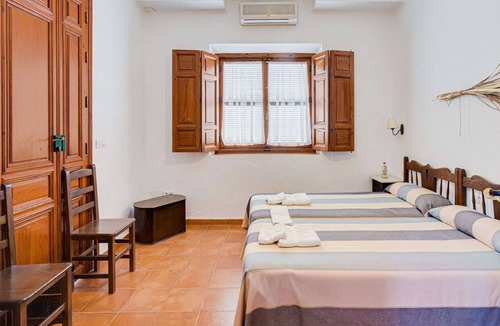 Pozo-Lorente Villa | Belvilla by OYO La Casa de AndÃºjar