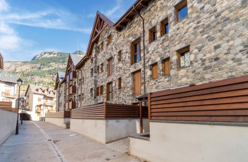Benasque Apartment | Belvilla by OYO NATUSliving Benasque B
