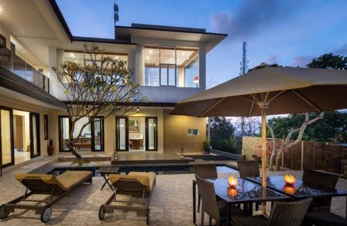 Kampial Villa | Belvilla Elegant Luxury Pandawa Beach