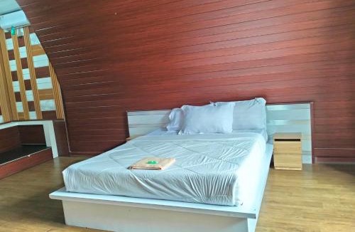 Mekarsari Hotel | Belvilla near Kembengan Sari Waterpark formerly Liberty Guesthouse Village