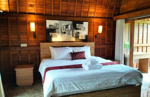 Andong Hotel | Belvilla near Manuaba Waterfall formerly The Puriana Mantun