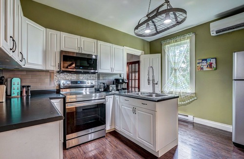 Carbonear House | Bemister's Manor