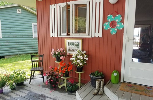 Bemus Point House | Bemus Point Lake Front Cottage with Dock