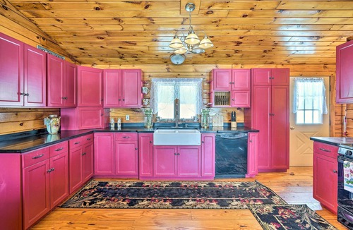 Bemus Point Cabin | Bemus Point Retreat ~ 3 Mi to Chautauqua Lake
