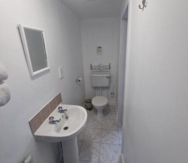 Strontian Hotel | Ben View Phoenix Hotel