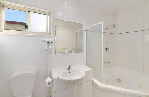 Benalla Hotel | Benalla Tourist Park