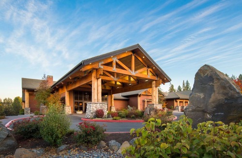 Orchard District Apartment | Bend, OR | Superior Room w/Pool, Hot Tub Access