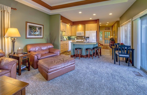 Broken Top House | Bend Westside Townhome at Broken Top Club