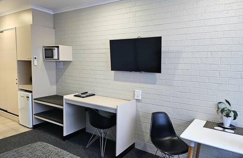 Bendigo Hotel | Bendigo Central Deborah