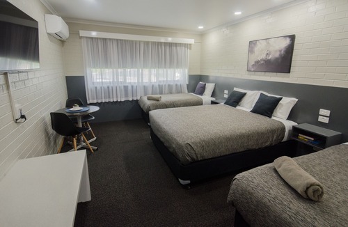 Bendigo Hotel | Bendigo Central Deborah