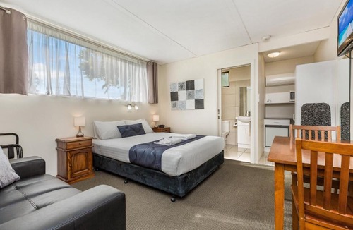 East Bendigo Hotel | Bendigo McIvor Motor Inn