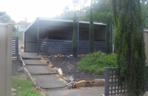 Ironbark House | Bendigo North Retreat