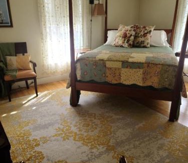 Bath Bed & Breakfast | Benjamin F. Packard House Bed and Breakfast