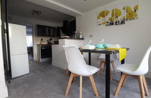 Driffield House | Benjamin Gardens Holiday Home