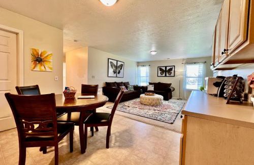 Monroe House | Benji's House