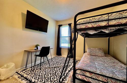 Monroe House | Benji's House