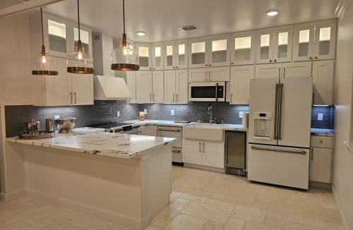 Grogan's Mill Villa | Benji's Place