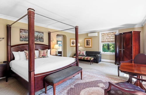 Groton House | Benn Conger Inn