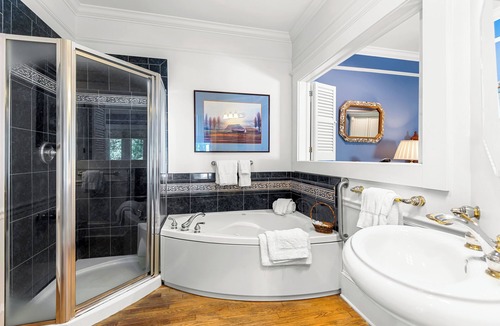 Groton House | Benn Conger Inn