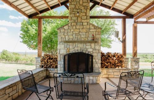 Springtown Villa | Bent Creek Lodge