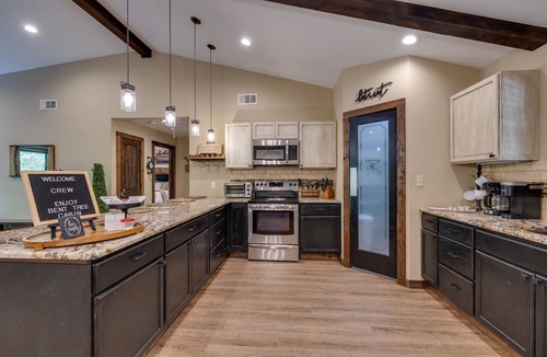Pickens Cabin | Bent Tree Cabin, on Private 12.5 Acres + Hot Tub