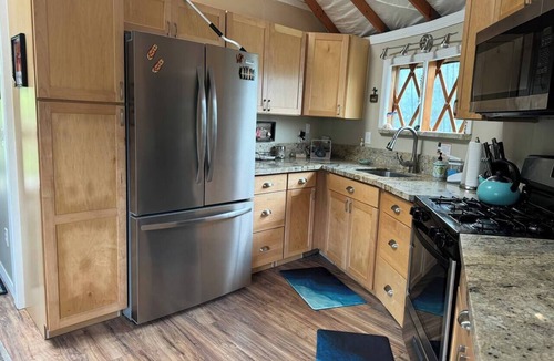 Discovery Harbour RV Rental | BenTiki`s