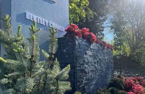 Niagara Falls House | Bentley Commons Fallsview Towns