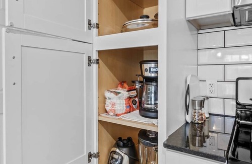 Downtown House | Benton Bungalow - Foodies, Arts, Bikes