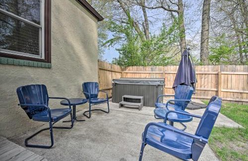 Fair Plain House | Benton Harbor Gracie Cottage with Hot Tub and Yard!