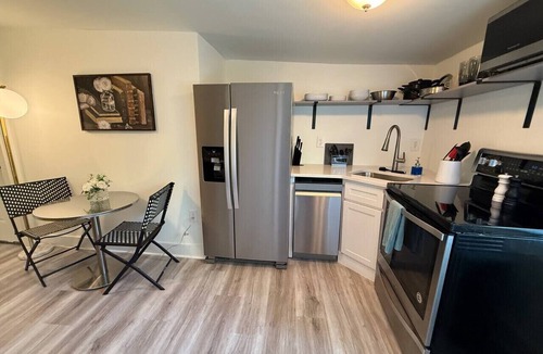 Benton Park Apartment | Benton Park Gem - 3S