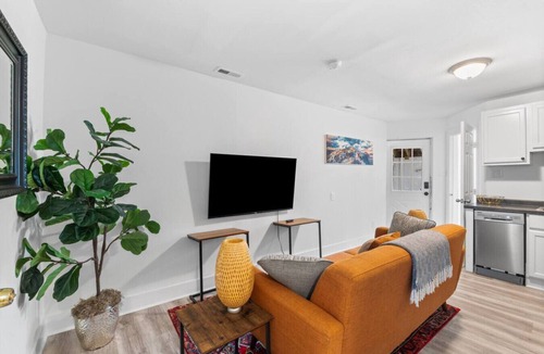 Benton Park Apartment | Benton Park Hideaway - 1S
