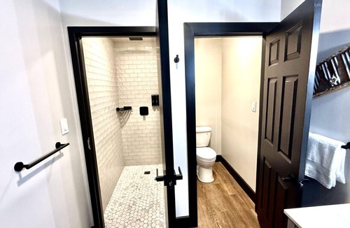 Georgetown House | Bentwood Texas Stage Suite