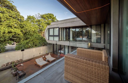 Berawa Villa | Berawa Retreat | Pool, Sauna & Gym Access