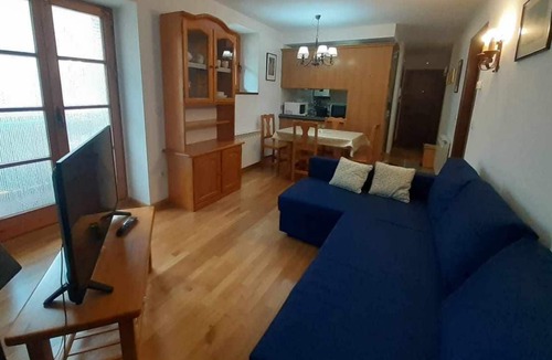 Linsoles Apartment | Berde-vall Benás Familias