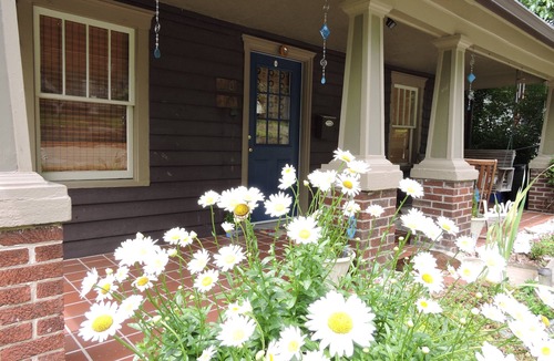 Berea Cottage | Berea Painter's Cottage