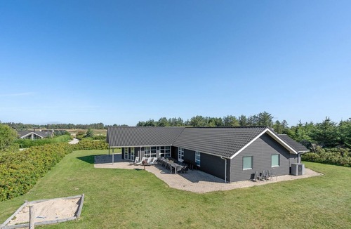 Nr. Lyngby Strand House | "Berenika" - 500m from the sea by Interhome