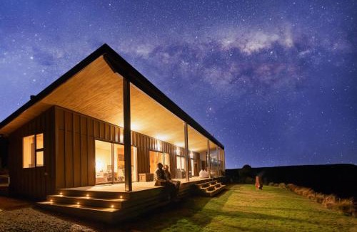 Surat Bay Cabin | Beresford Heights & Rise